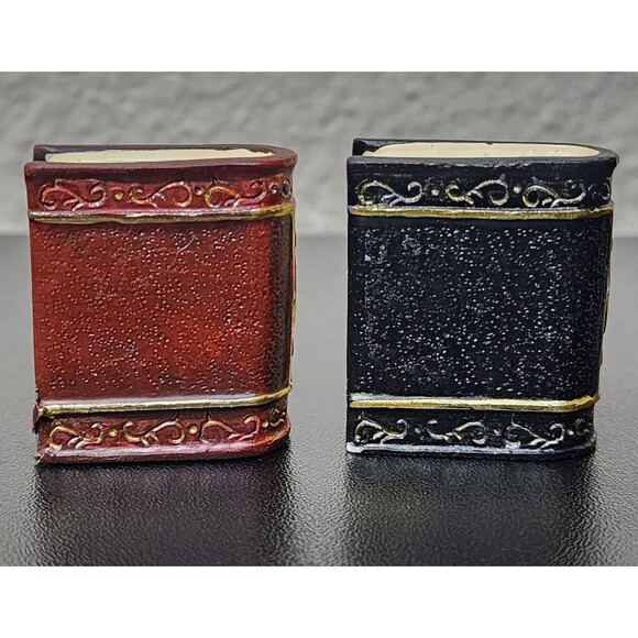 Tiny Ceramic Grimoire of Magic – Red & Black Spellbook Keychain - Picture 9 of 12